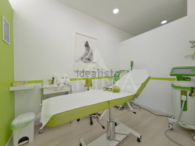 Locale in vendita di 80 m² in Via Pontevigodarzere, 89