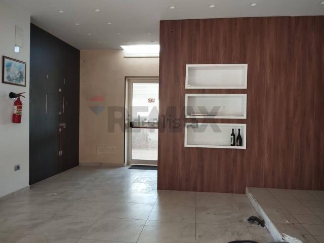 Locale in vendita di 80 m² in Via San Lucia, 6