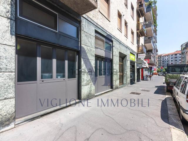 Locale in vendita di 80 m² in Via Sebastiano del Piombo, 12