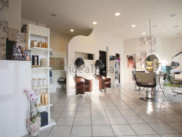 Locale in vendita di 80 m²