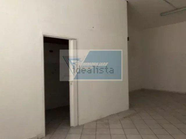 Locale in vendita di 80 m²
