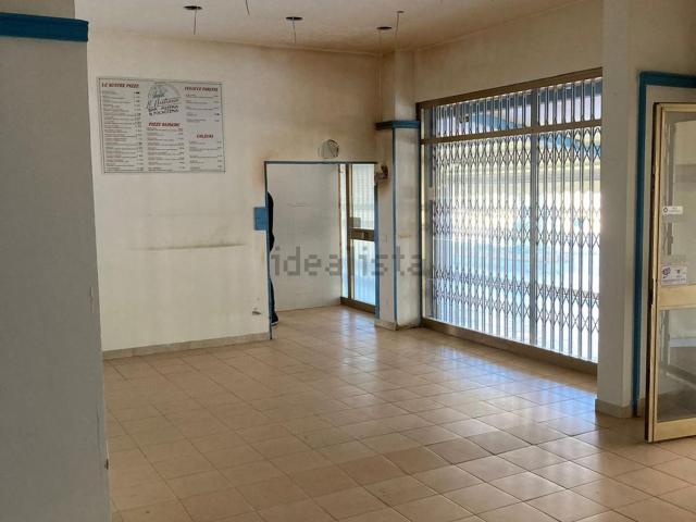Locale in vendita di 81 m² in Via Magliano