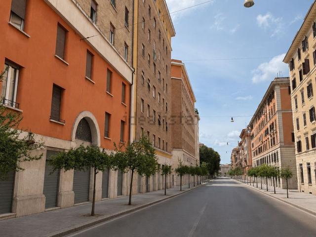 Locale in vendita di 82 m² in Via Giovanni Branca