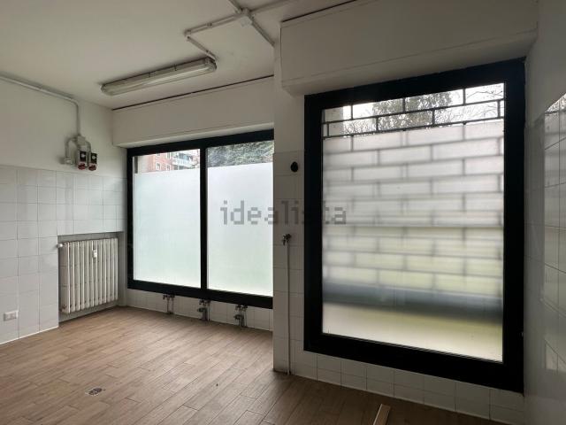 Locale in vendita di 82 m² in Via Giuseppe Verdi, 26
