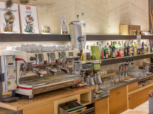 Locale in vendita di 82 m² in Viale Diaz, 27