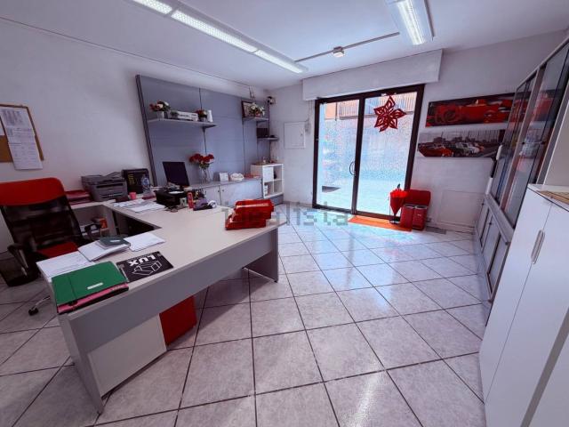 Locale in vendita di 82 m²