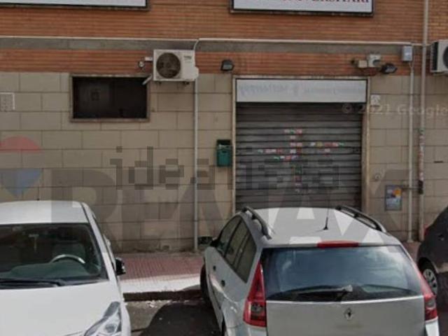 Locale in vendita di 87 m² in Via Ernesto Nathan, 53
