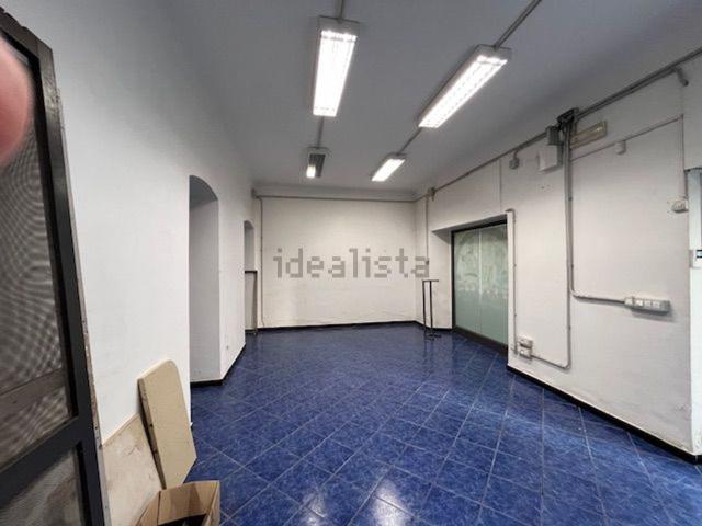 Locale in vendita di 87 m² in Via Parma
