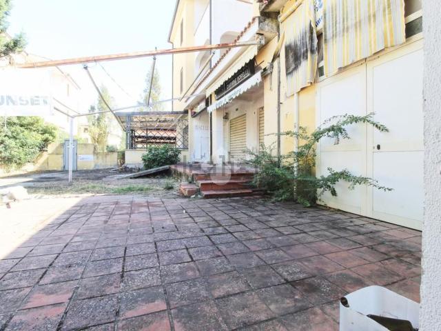 Locale in vendita di 87 m²