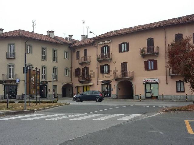Locale in vendita di 85 m² in Corso Re Umberto, 92