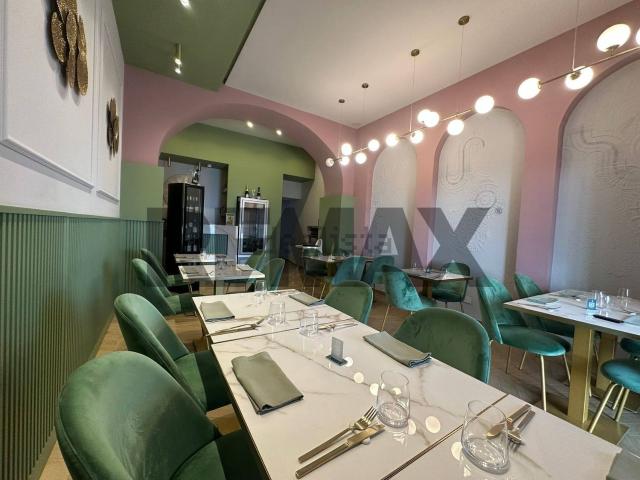 Locale in vendita di 85 m² in Corso Umberto I, 123