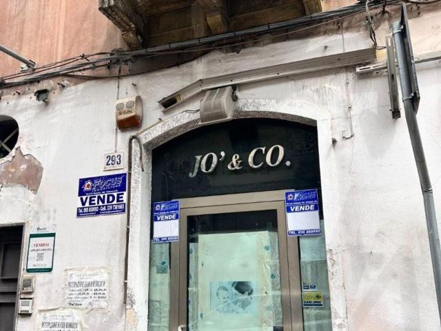 Locale in vendita di 85 m² in Via Vittorio Emanuele, 293
