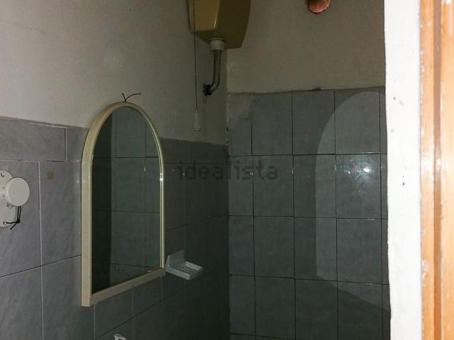 Locale in vendita di 85 m² in Via Arpi, 2