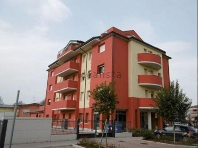 Locale in vendita di 85 m² in Via IV Novembre