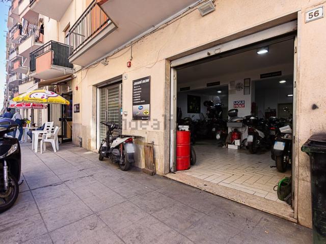 Locale in vendita di 85 m² in Via Nino Bixio, 56
