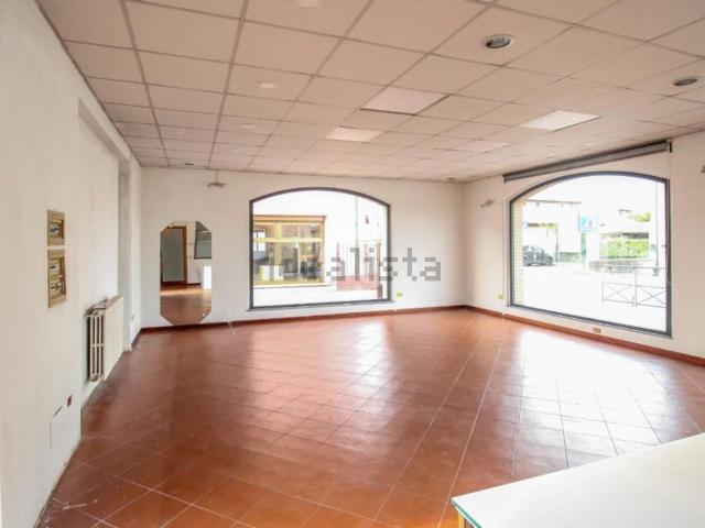 Locale in vendita di 170 m² in Via Roma