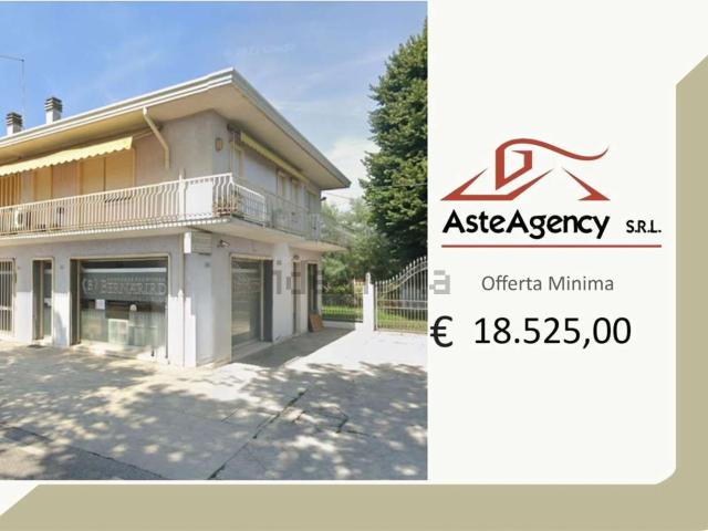Locale in vendita di 86 m² in Via Desman, 126
