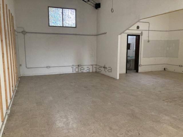 Locale in vendita di 89 m² in Via dei Mille