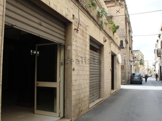 Locale in vendita di 89 m² in Via San Biagio