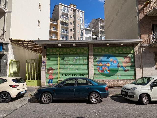 Locale in vendita di 900 m² in Via Pomaro, 20