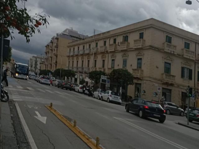Locale in vendita di 90 m² in Via T. Cannizzaro, 95