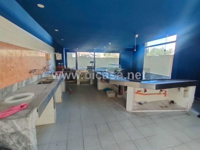 Locale in vendita di 90 m² in Via Vincenzo Federici