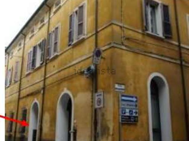 Locale in vendita di 90 m² in Via Boccaquattro