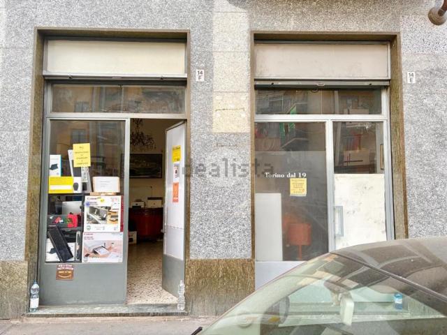 Locale in vendita di 90 m² in Via Ettore Stampini, 14