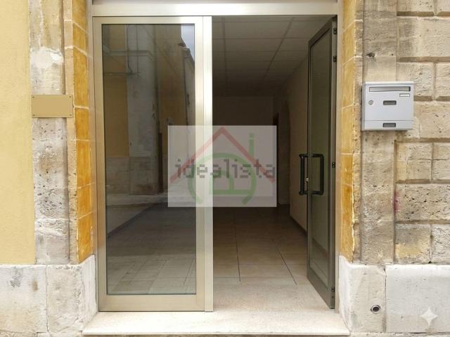 Locale in vendita di 90 m² in Via Felicia Schininà, 123