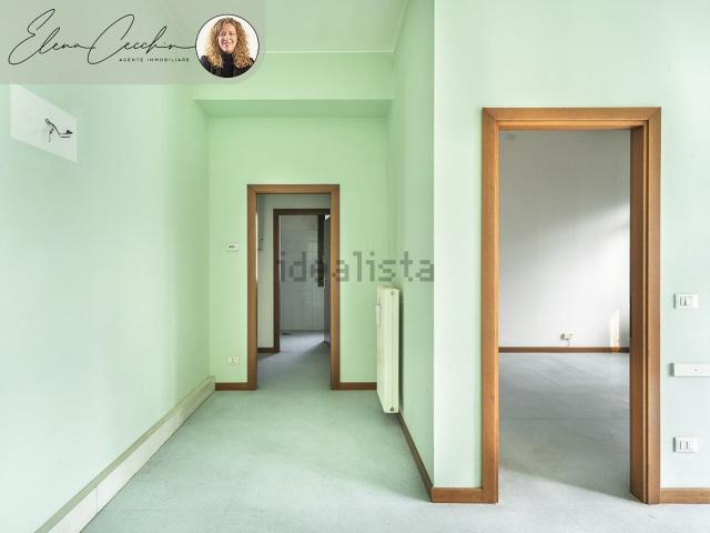 Locale in vendita di 90 m² in Via Giuseppe Mazzini, 30