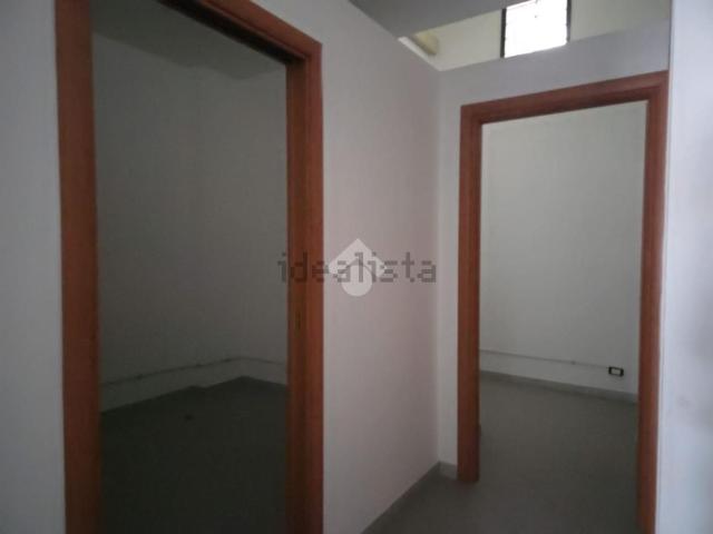 Locale in vendita di 90 m² in Viale Paolo Ferdinando Quaglia, 16