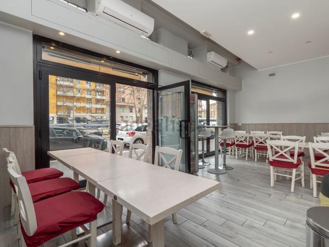 Locale in vendita di 90 m² in Viale Romagna
