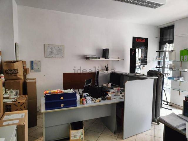 Locale in vendita di 90 m²