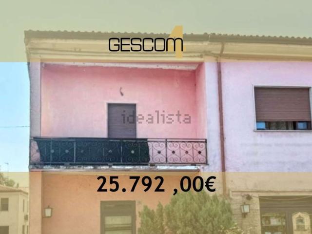 Locale in vendita di 92 m² in Piazza della Repubblica