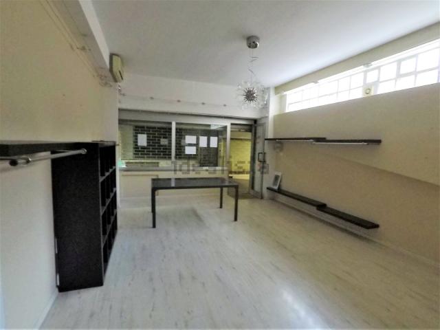 Locale in vendita di 97 m² in Via XX Settembre, 3