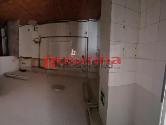 Locale in vendita di 97 m² in Via dei Bagnetti, 3