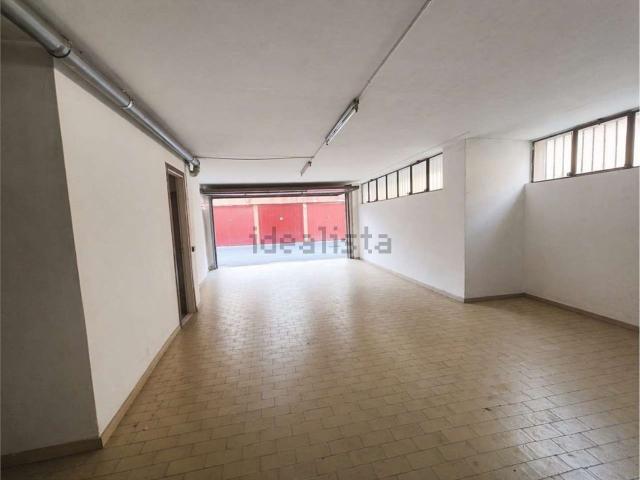 Locale in vendita di 97 m² in Via Monsignor Giuseppe Polvara, 40