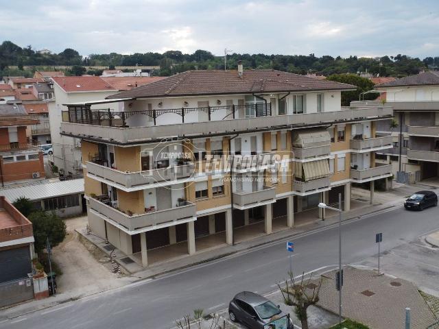 Locale in vendita di 94 m²
