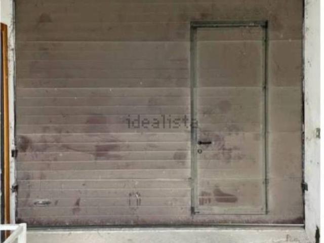 Locale in vendita di 957 m² in Via del Biancospino, 1