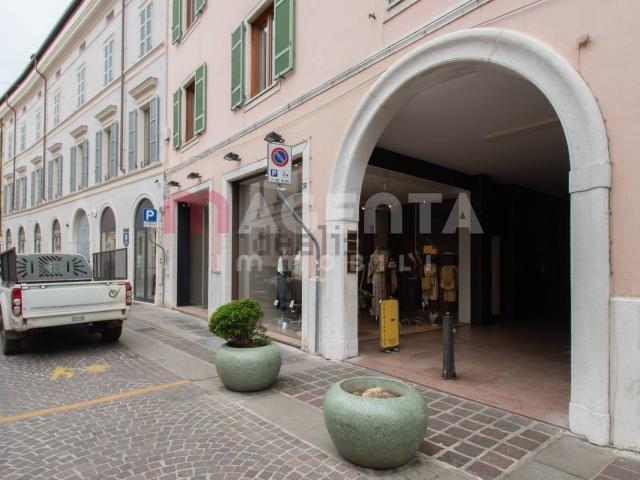 Locale in vendita di 95 m² in Corso Magenta, 34