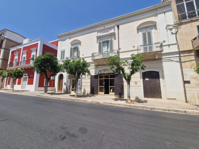Locale in vendita di 95 m² in Corso Garibaldi, 82