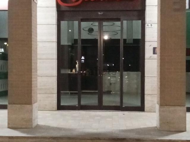 Locale in vendita di 95 m² in Via Aldo Moro