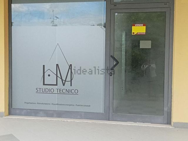 Locale in vendita di 95 m² in Via Colle Catirò, 83