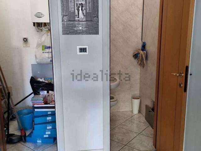 Locale in vendita di 95 m² in Via Indipendenza, 38