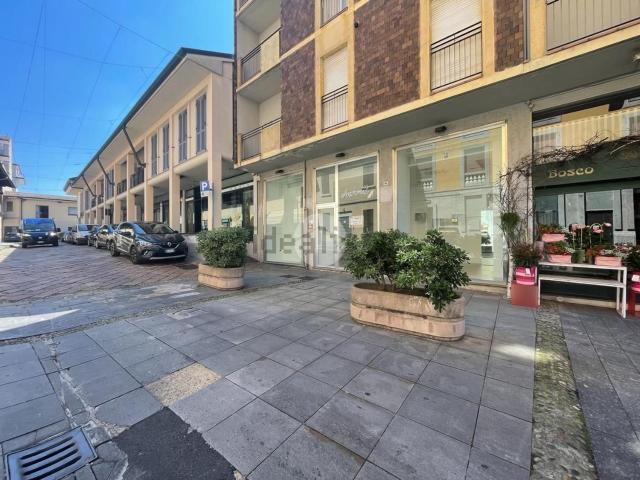 Locale in vendita di 95 m² in Via Pretorio, 61