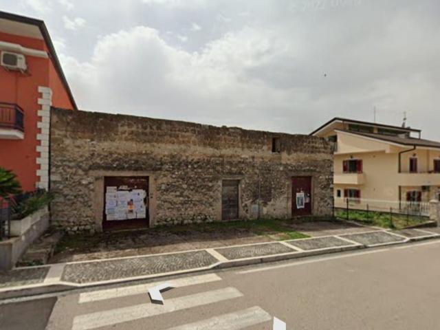 Locale in vendita di 95 m² in Viale degli Eroi, 19