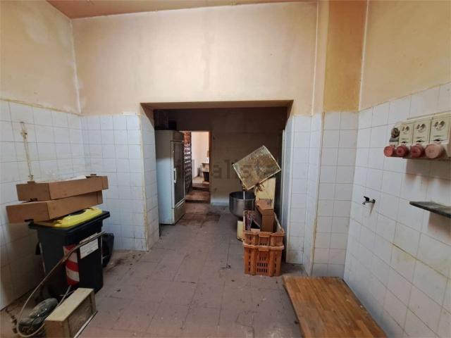 Locale in vendita di 95 m²