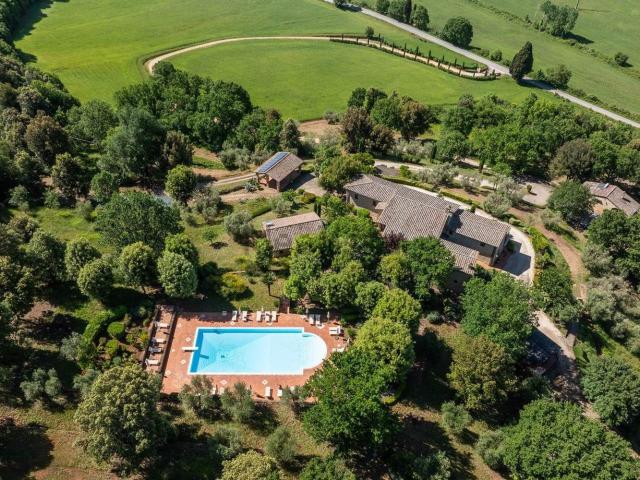 Locale in vendita di 961 m²