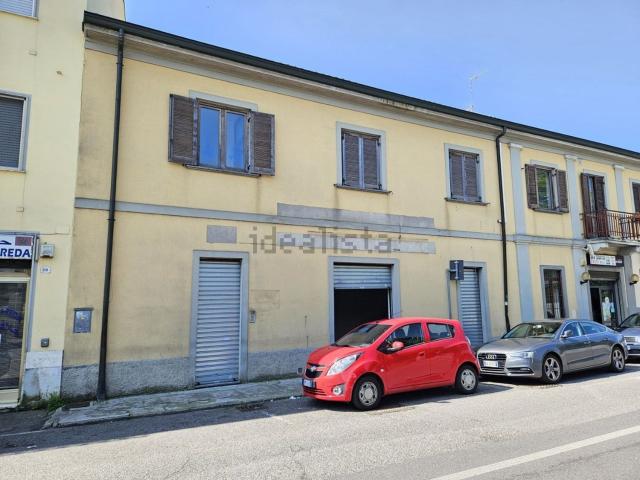Locale in vendita di 98 m² in Via G. Mazzini, 39