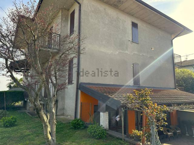 Locale in vendita di 990 m² in Via Aldo Moro